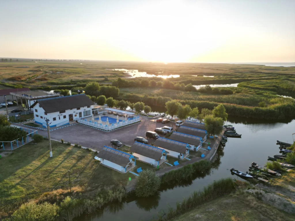 Casa Pescarilor Lunca, văzută din aer
