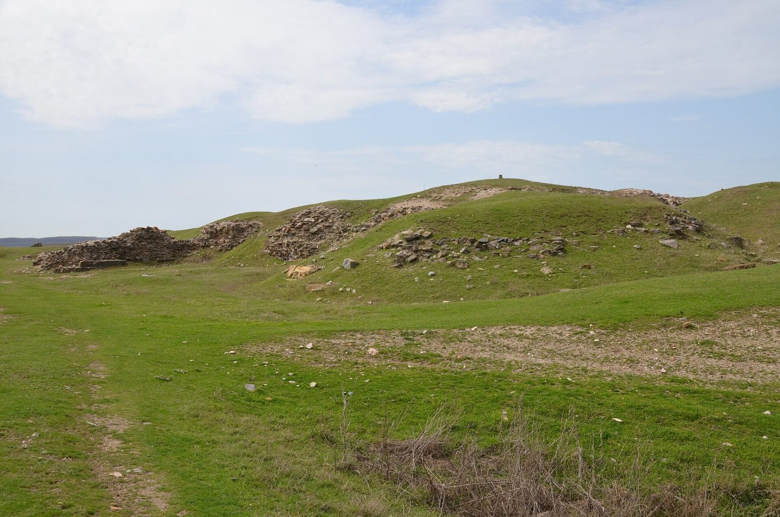 Cetatea Troesmis — fortificațiile de est